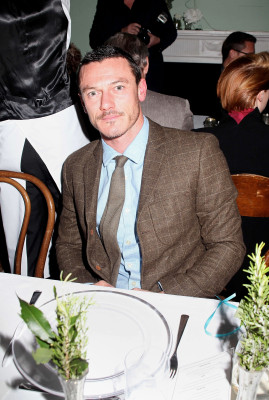 Luke Evans pic #702299