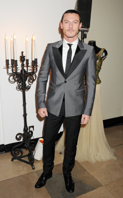 Luke Evans pic #702615
