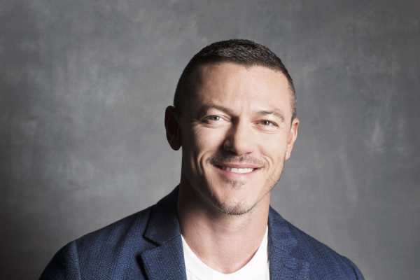 Luke Evans pic #820223