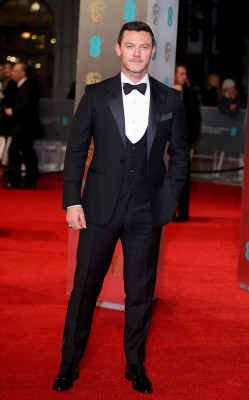 Luke Evans pic #909235