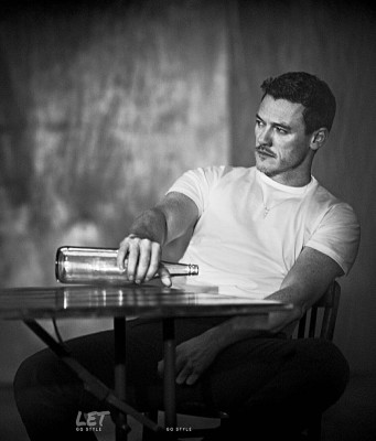 photo 17 in Luke Evans gallery [id913798] 2017-03-06 00:00:00