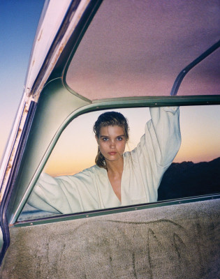 Luna Bijl pic #952090