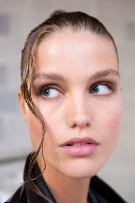 Luna Bijl pic #1031087