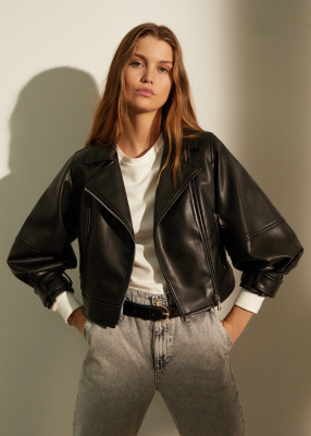 Luna Bijl pic #1290596