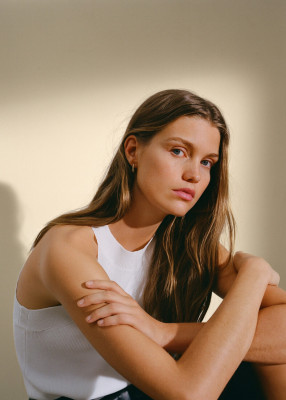Luna Bijl pic #1290593