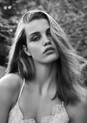 Luna Bijl pic #1109768