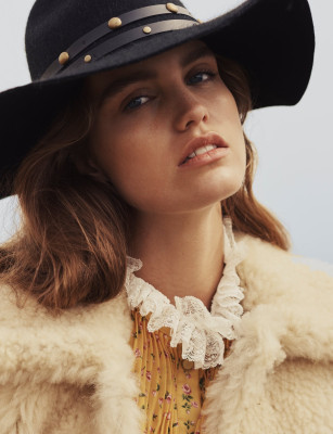 Luna Bijl pic #1104257