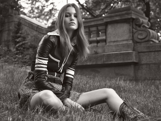Luna Bijl pic #1085438