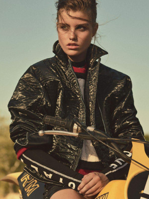 Luna Bijl pic #1068367