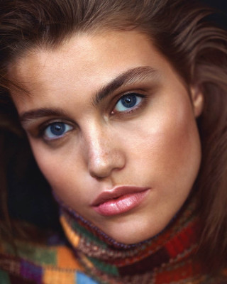 Luna Bijl pic #1097374
