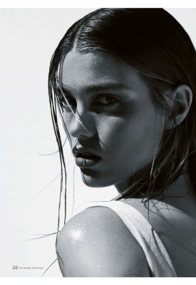 Luna Bijl pic #1203206