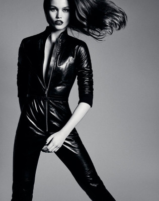 Luna Bijl pic #1030625