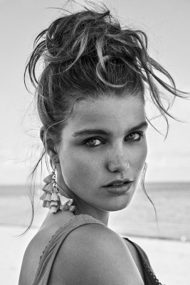 Luna Bijl pic #1109759
