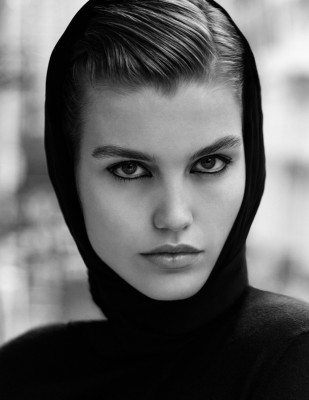 Luna Bijl pic #1093734