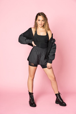 photo 8 in Maddie Ziegler gallery [id1209378] 2020-03-29 00:00:00