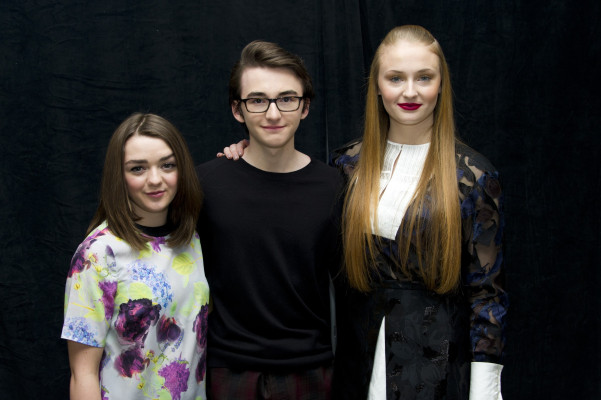 Maisie Williams pic #709765