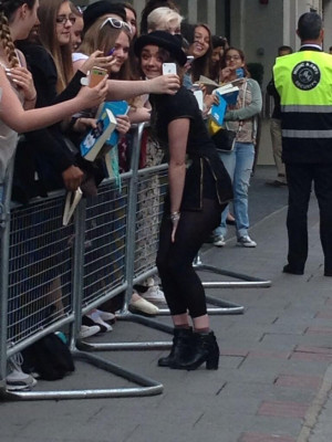 Maisie Williams pic #715539