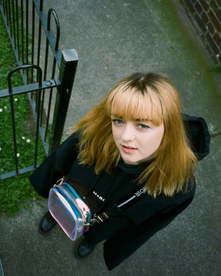 Maisie Williams pic #1137984