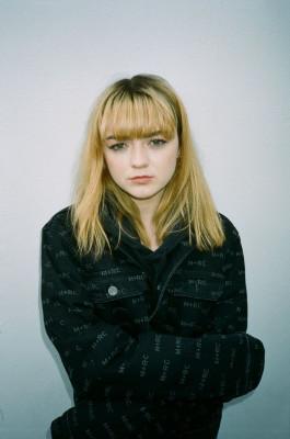Maisie Williams pic #1137985