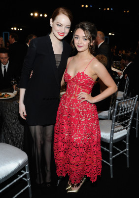 Maisie Williams pic #757515