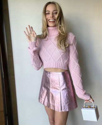 photo 7 in Margot Robbie gallery [id1330882] 2023-07-31 00:00:00