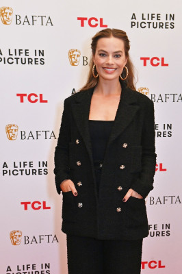 photo 9 in Margot Robbie gallery [id1317200] 2022-12-12 00:00:00