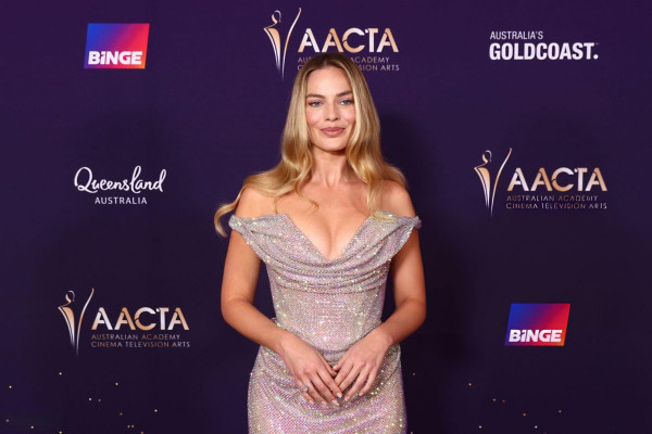 Margot Robbie pic #1345475