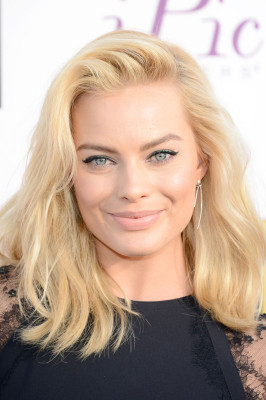Margot Robbie pic #685624
