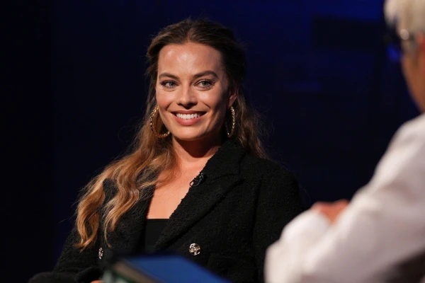 photo 4 in Margot Robbie gallery [id1317205] 2022-12-12 00:00:00