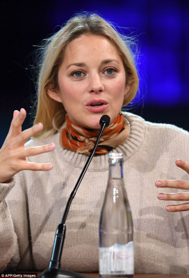 Marion Cotillard pic #989471