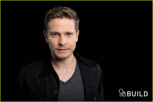 photo 16 in Matt Czuchry gallery [id1276200] 2021-10-21 00:00:00
