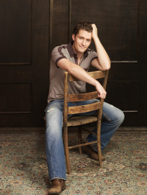 photo 4 in Matthew Morrison gallery [id291663] 2010-09-27 00:00:00