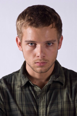 photo 13 in Max Thieriot gallery [id1251943] 2021-04-08 00:00:00