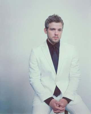 photo 13 in Max Thieriot gallery [id1264581] 2021-08-15 00:00:00