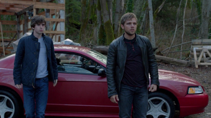 photo 17 in Max Thieriot gallery [id1242710] 2020-12-10 00:00:00
