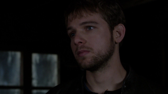 photo 4 in Max Thieriot gallery [id1255797] 2021-05-18 00:00:00