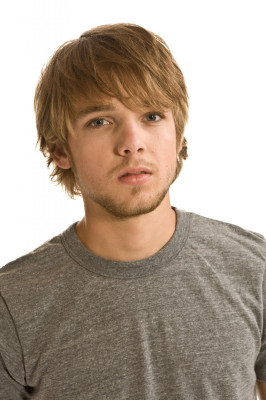photo 5 in Max Thieriot gallery [id477474] 2012-04-18 00:00:00