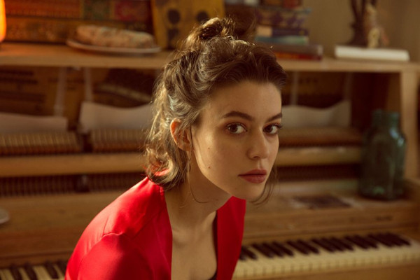 photo 4 in Meg Myers gallery [id1152606] 2019-07-17 00:00:00
