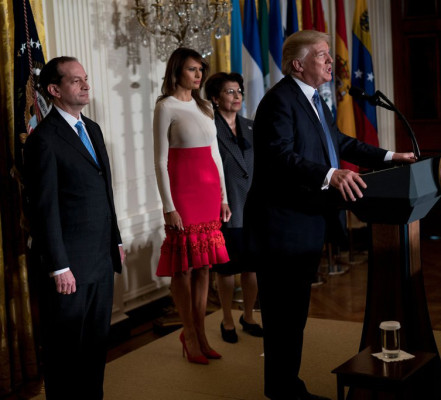 Melania Trump pic #1052825
