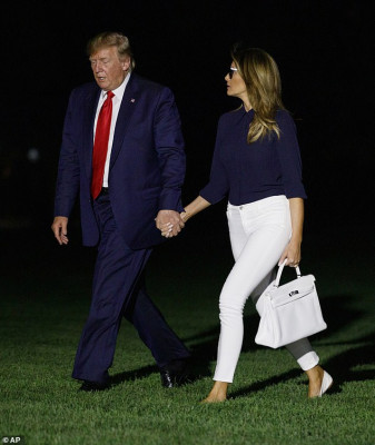 Melania Trump pic #1195803