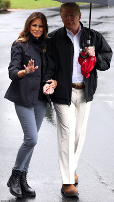 Melania Trump pic #1092409