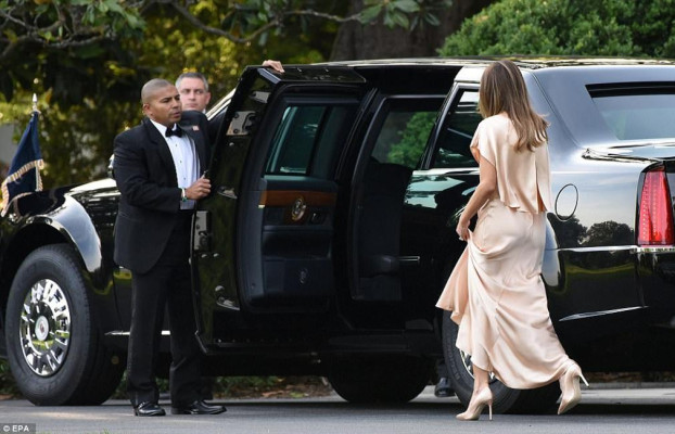Melania Trump pic #943174