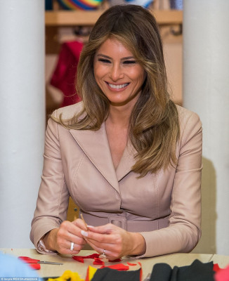 Melania Trump pic #937133