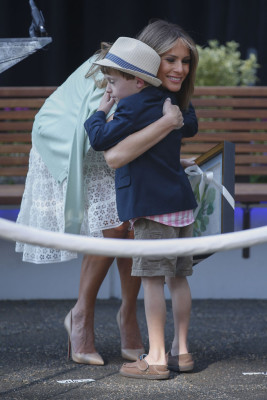 Melania Trump pic #977240