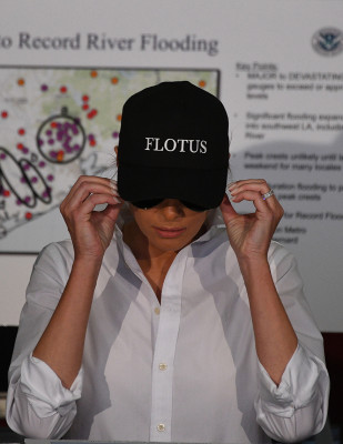 Melania Trump pic #977229