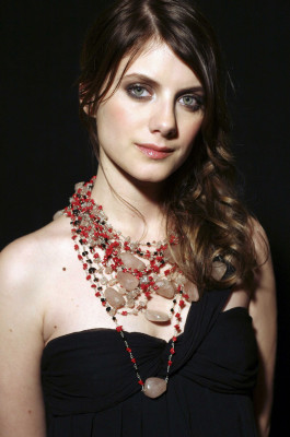 photo 20 in Melanie Laurent gallery [id237986] 2010-02-25 00:00:00