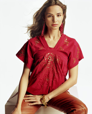 Mia Maestro pic #48220