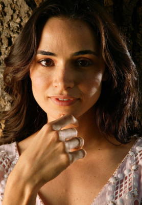 Mia Maestro pic #607071