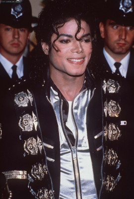 photo 25 in Michael Jackson gallery [id454091] 2012-03-03 00:00:00