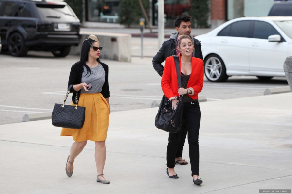 Miley Cyrus pic #420541